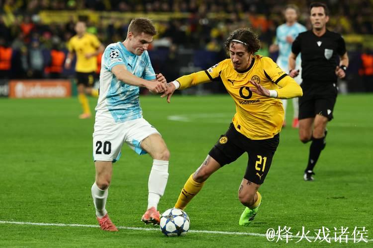 欧冠：多特蒙德战平博德闪耀2-2，本菲卡完胜那不勒斯2-0